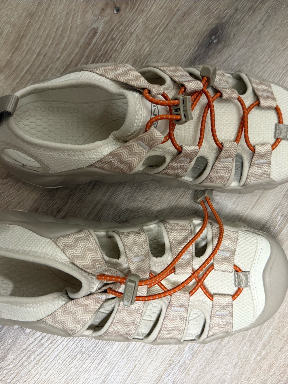 Women’s Keen Beige Active Sandals with Orange Accents. Size 9 Never worn
